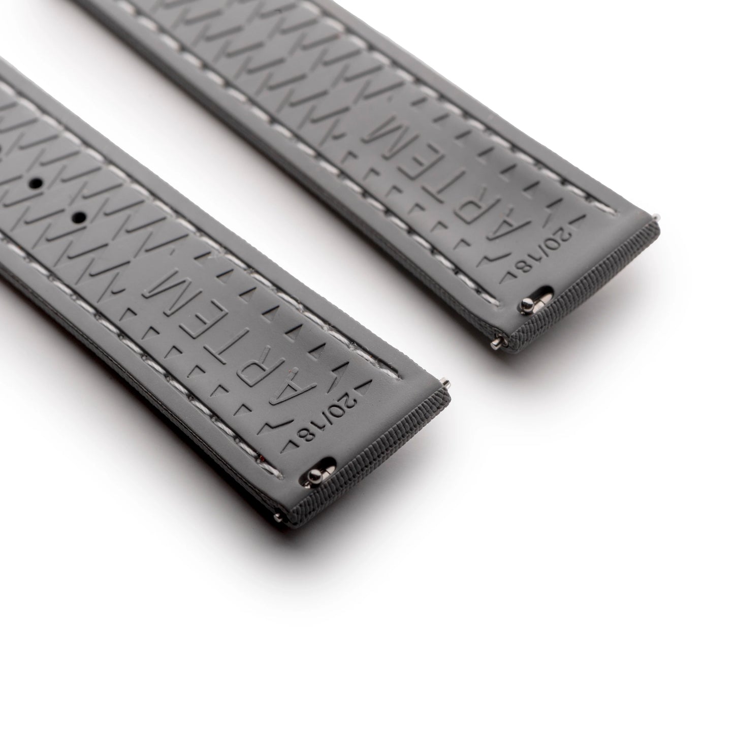 Loop-less™ HydroFlex™ | Lunar Ash Edition | Grey Strap with White Stitching