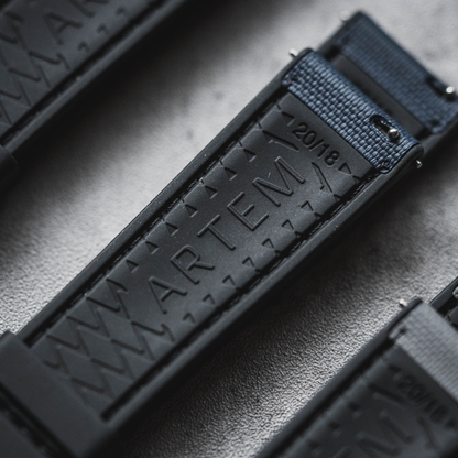HydroFlex™ Navy Blue Hybrid FKM Watch Strap With Blue Stitching