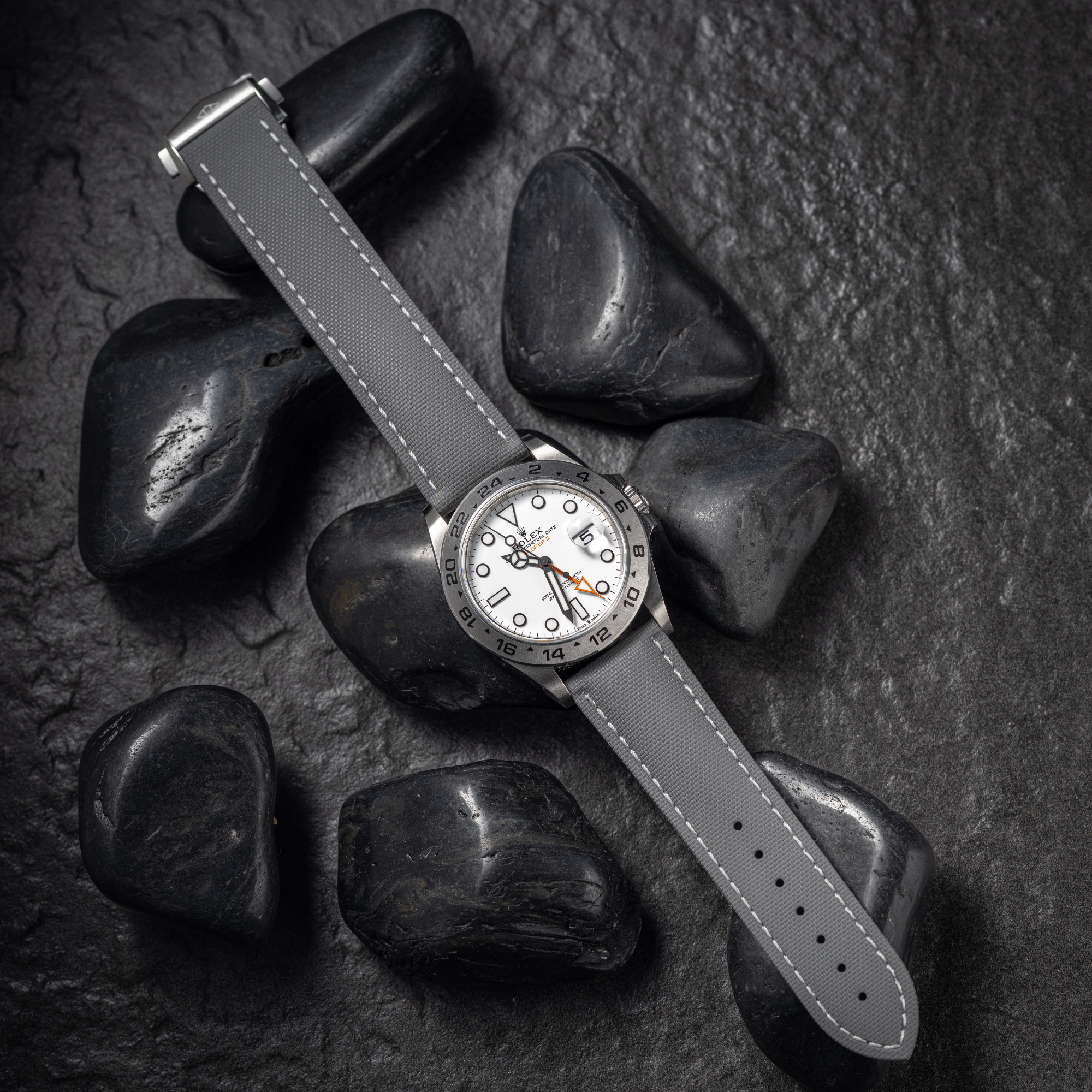 Loop-less™ HydroFlex™ | Lunar Ash Edition | Grey Strap with White Stitching